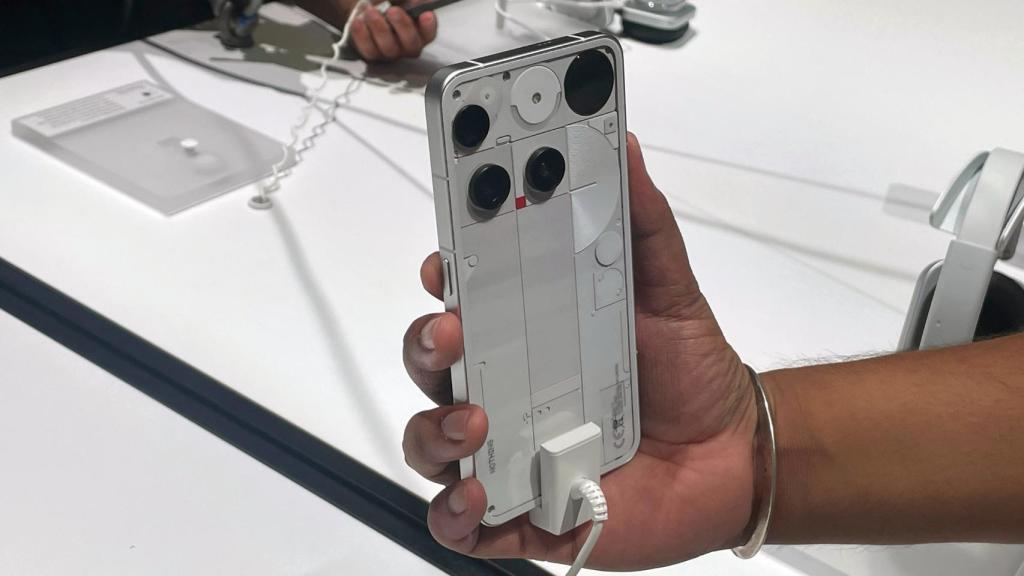 El Nothing Phone (3).