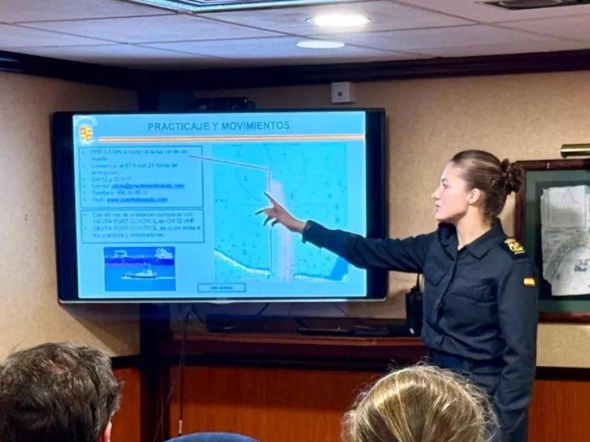 Leonor, durante una de sus clases.
