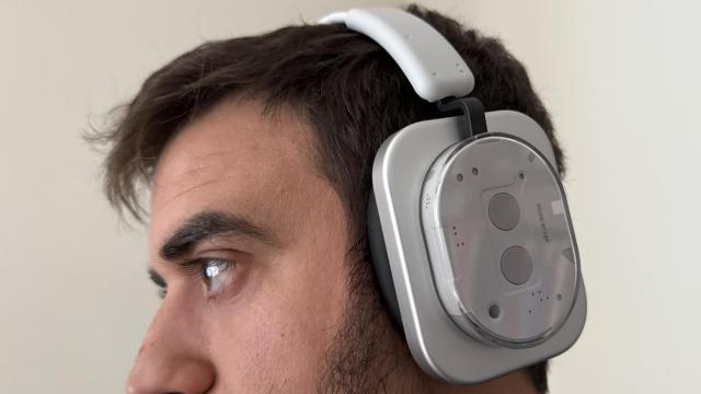 Nothing Headphone (1)