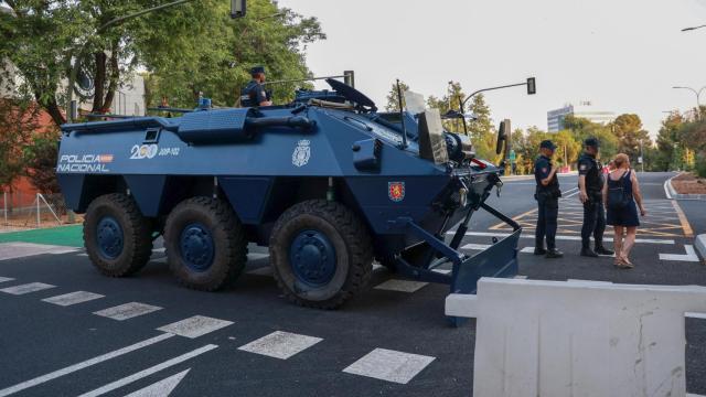 Dispositivo de seguridad por la Cumbre de la ONU en Sevilla.