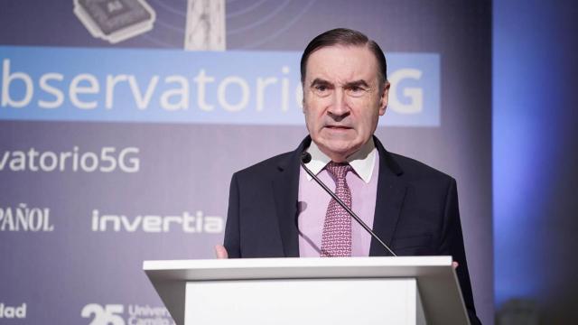 Pedro J. Ramírez, presidente ejecutivo y director de EL ESPAÑOL, durante su intervención en la apertura del VI Observatorio 5G.