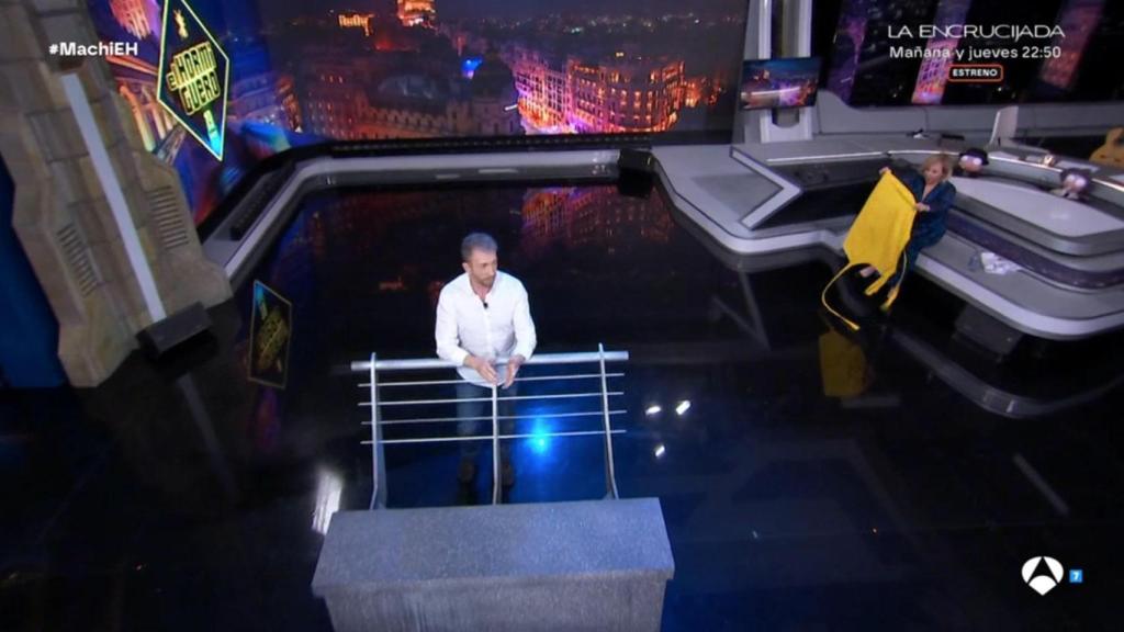 Pablo Motos y Carmen Machi en 'El Hormiguero'.