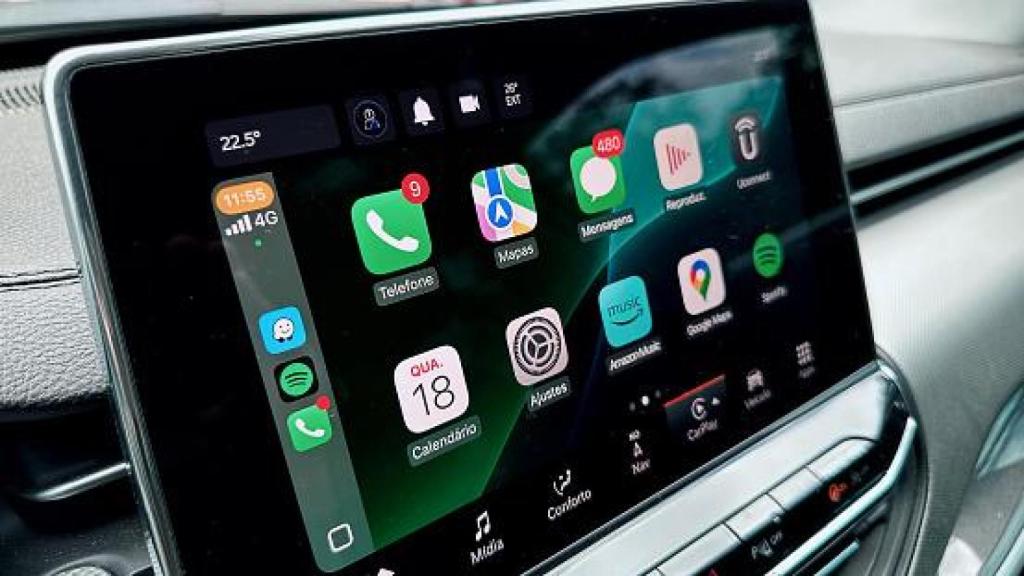 Imagen de ejemplo de una pantalla de coche con Apple CarPlay.