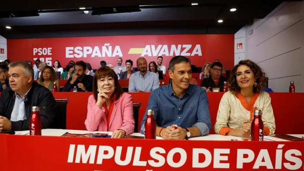 Santos Cerdán, en la mesa presidencial del último Comité Federal del PSOE, celebrado en septiembre de 2024.