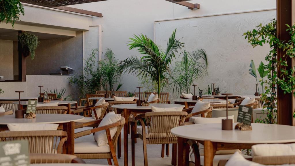 Cañitas al fresco, lo nuevo de Javi Sanz y Juan Sahuquillo, de Cañitas Maite.