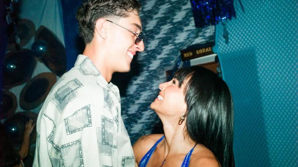 Aitana y Plex en una imagen que compartió ella en sus redes.