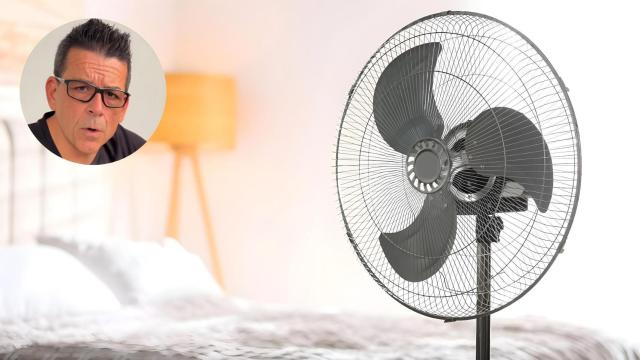 Montaje de un ventilador junto al experto Sergio Llorente.