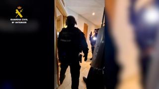 Uno de los registros efectuados por la Guardia Civil.