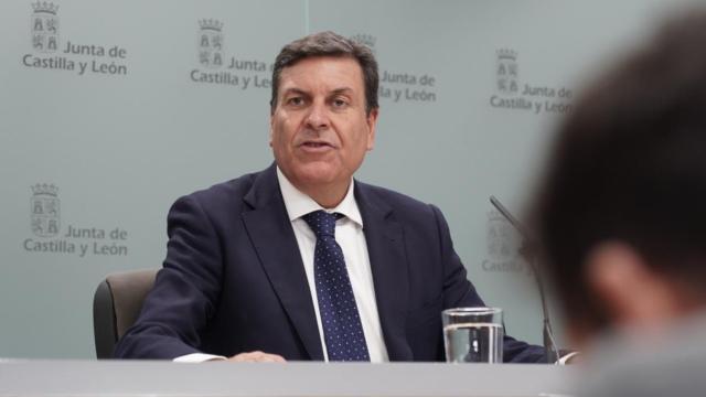 El portavoz de la Junta, Carlos Fernández Carriedo, durante la rueda de prensa posterior al Consejo de Gobierno de este jueves