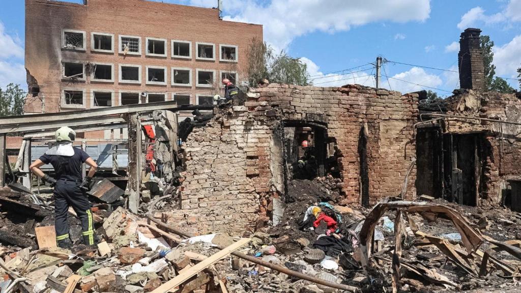 Consecuencias del ataque de Rusia contra la ciudad ucraniana de Poltava este jueves.