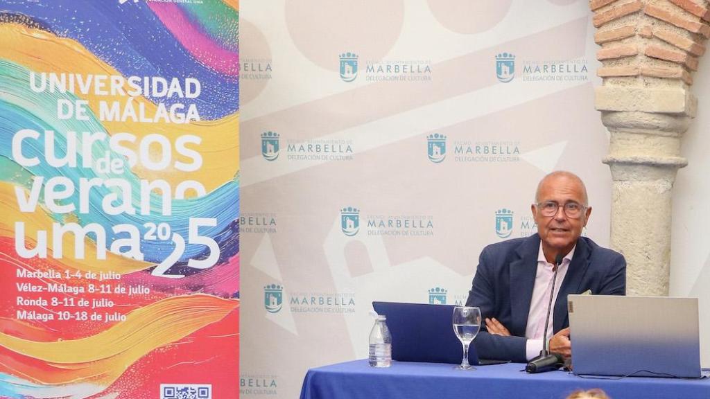 Pablo Lara, durante el curso de verano.