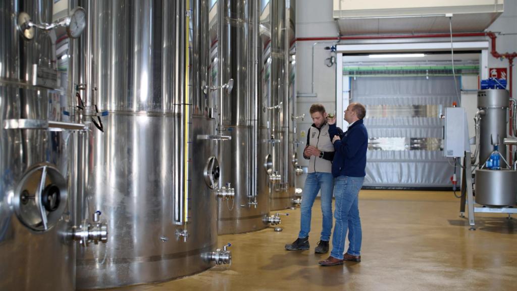 La nueva almazara de Coselva con las máquinas de Alfa Laval.