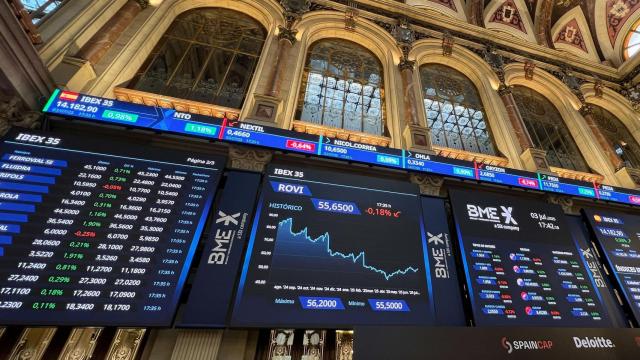 Interior del Palacio de la Bolsa de Madrid.