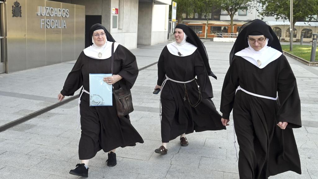 Las exmonjas de Belorado en los juzgados de Burgos