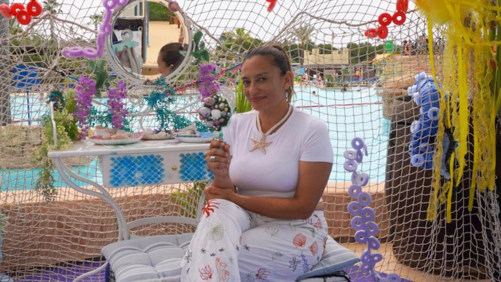 La entrenadora de sirenas Victoria Gorena.