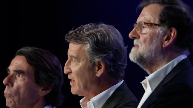 José María Aznar, Alberto Núñez Feijóo y Mariano Rajoy, en Ifema.