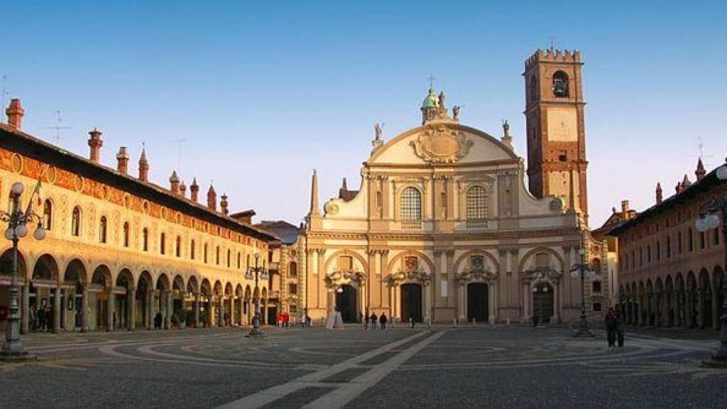 Piazza Ducale, Vigevano.