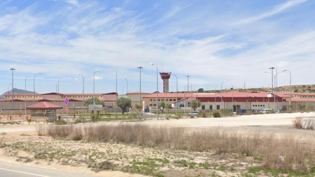 Cárcel de Villena. EE