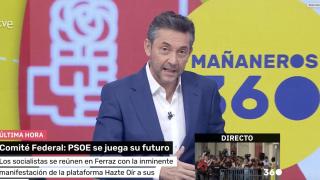 Javier Ruiz, presentador de Mañaneros 360, durante el especial por el Comité Federal del PSOE.