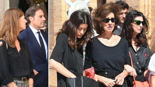 Miguel Báez El Liti y su mujer, Casilda Ybarra, han estado presentes en el último adiós a Rafael Peralta.