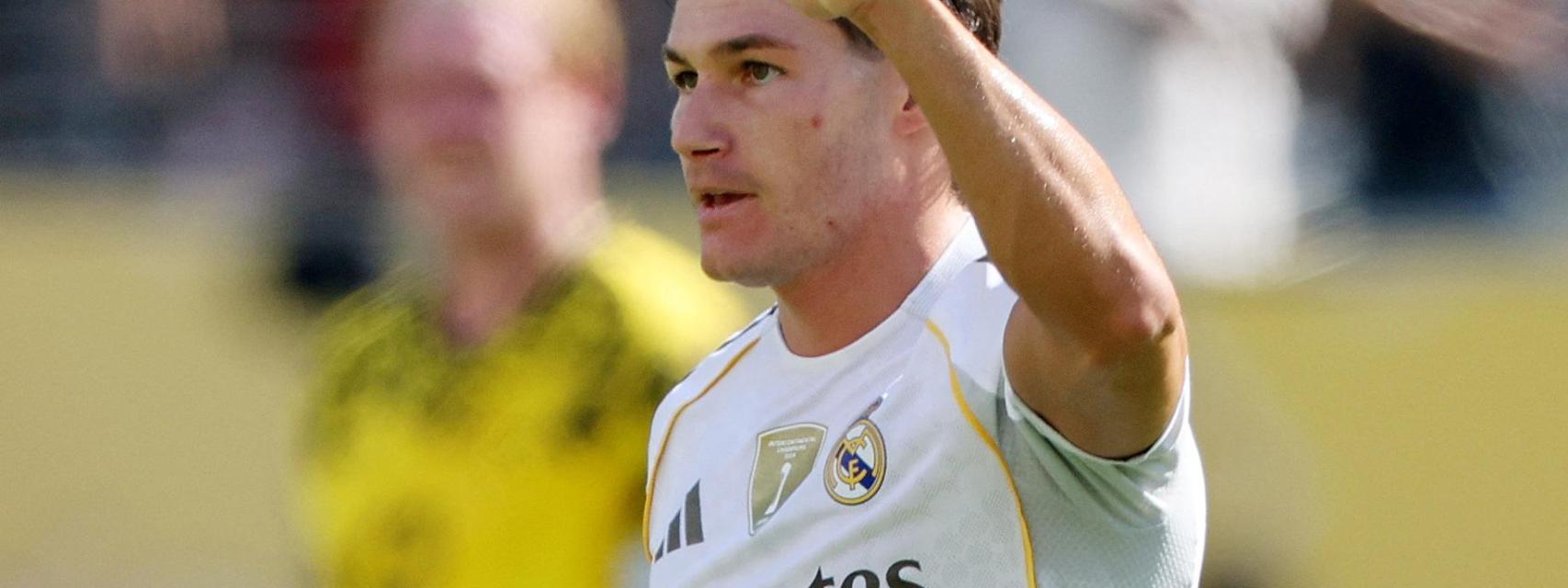 Fran García celebra el segundo gol en el partido ante el Borussia.
