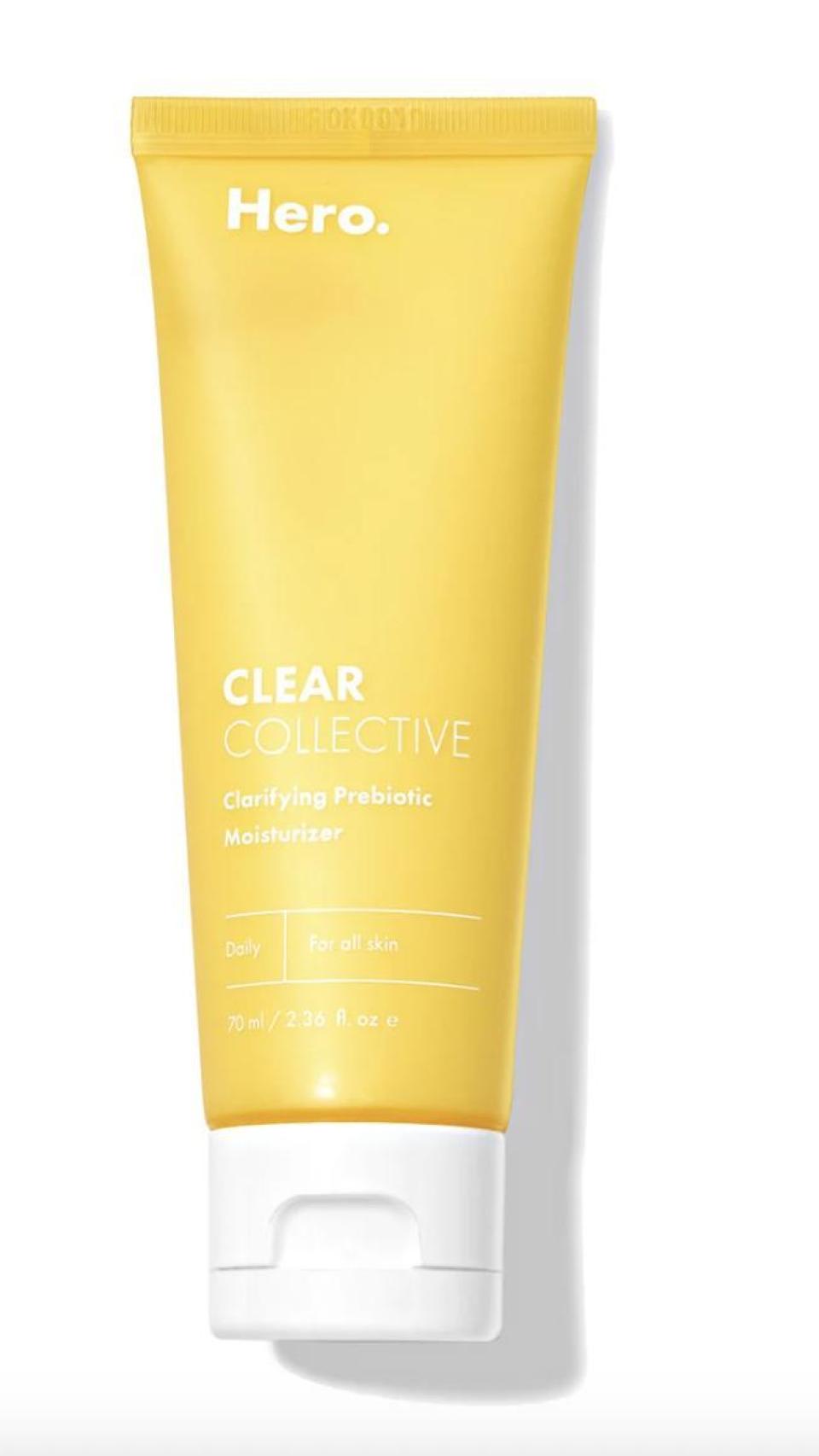 Esta crema de Walmart tiene una textura suave que se adhiere fácilmente a la piel.