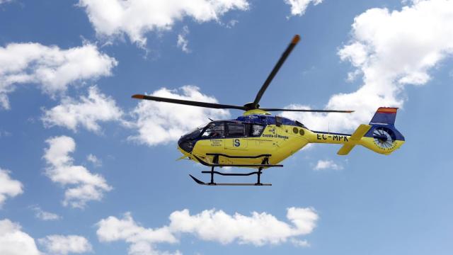 Helicóptero medicalizado del Sescam.