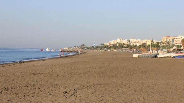 Imagen de una playa de Torre del Mar.