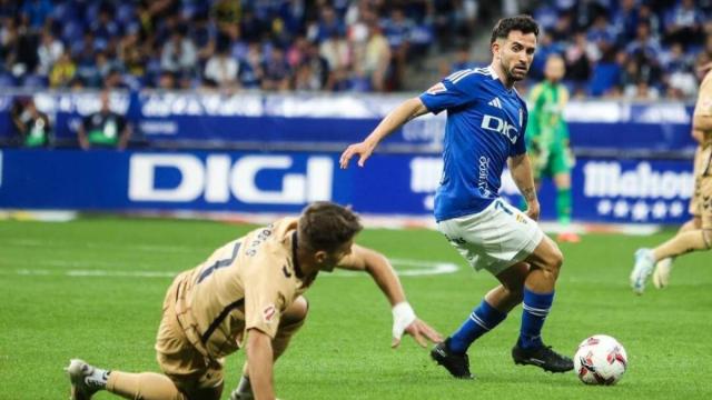 Sebas Moyano, con el Real Oviedo