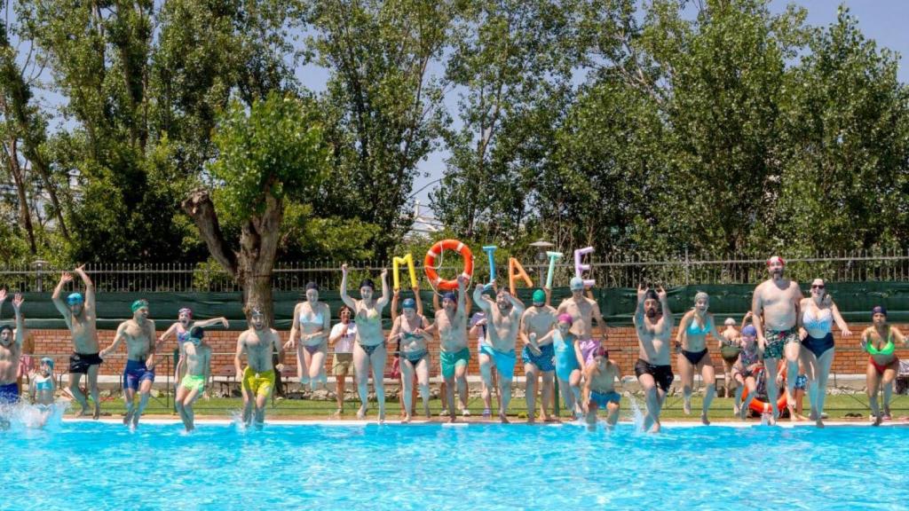 Salto inaugural de la XXXIII edición de la campaña que busca recaudar fondos para la esclerosis múltiple