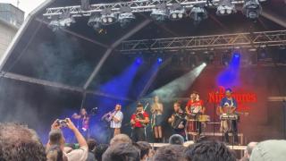 La actuación del grupo gallego De Ninghures en el Atlantic Pride