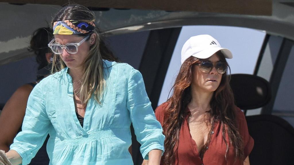 Azahara Margon y Vanesa Martín, en Ibiza unos días atrás.