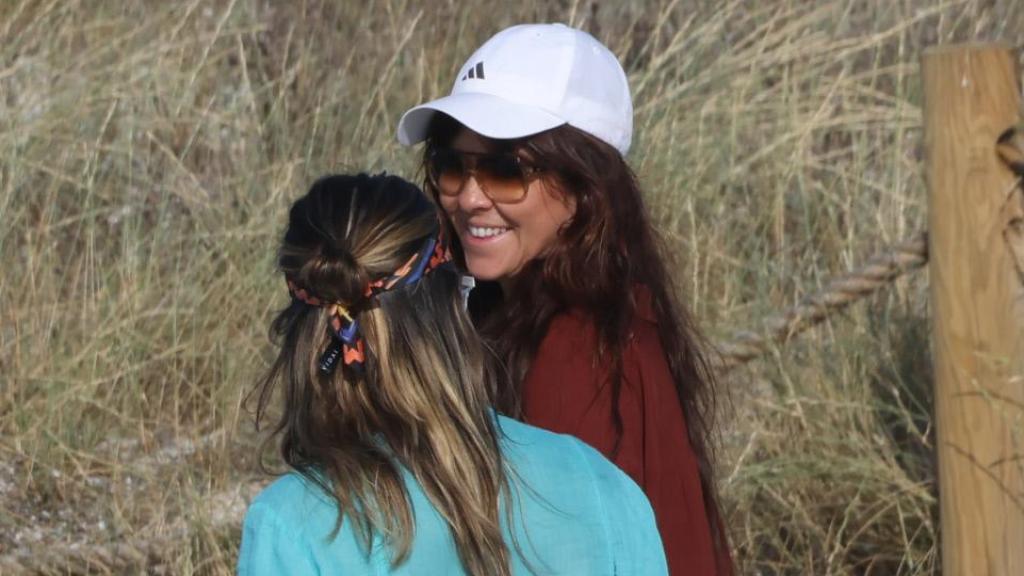 Vanesa Martín y Azahara en Ibiza.