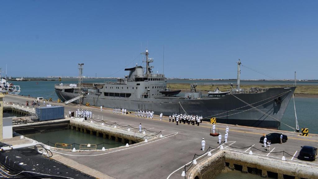 Contramaestre Casado.