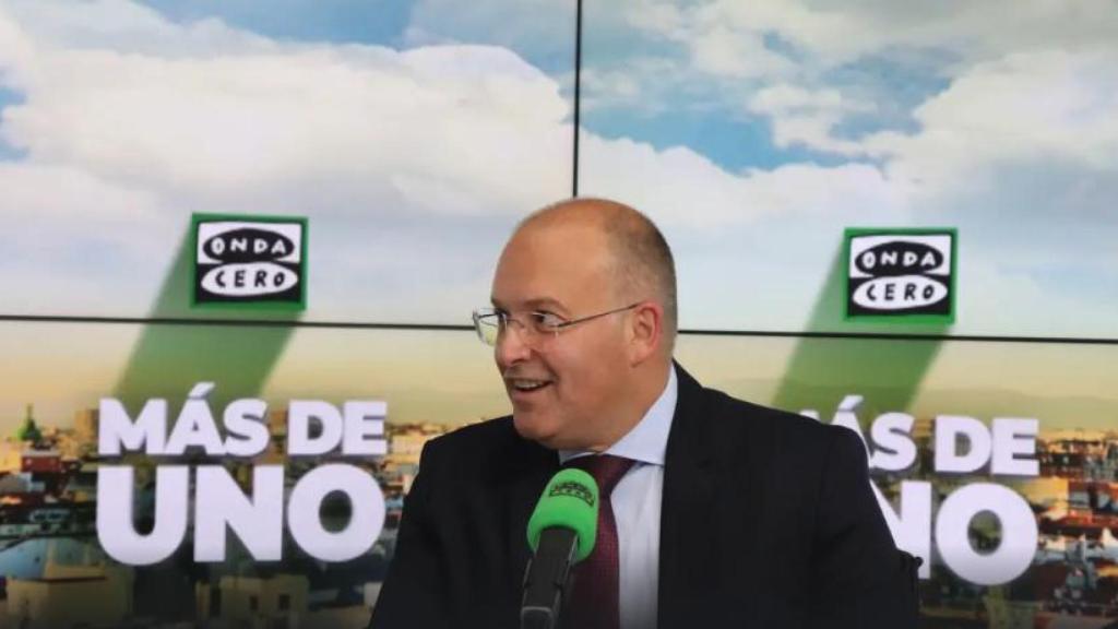 El secretario general del PP, Miguel Tellado, durante la entrevista en 'Onda cero'.