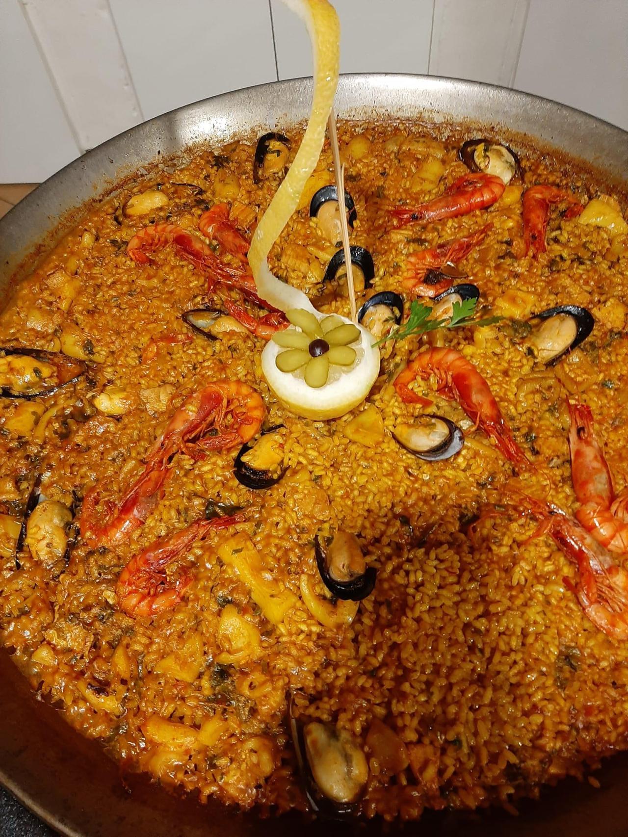 Uno de los arroces de Bar Coratge.