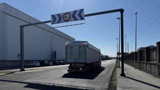 Carretera exterior al Puerto de A Coruña.