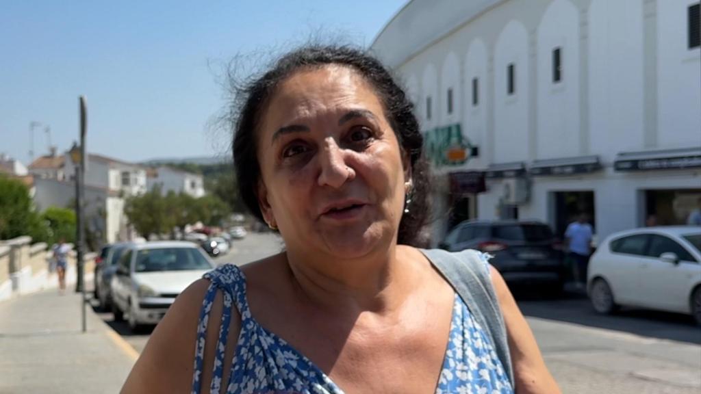 Inma, la madre de Michu, en la tarde de este martes, 8 de julio.