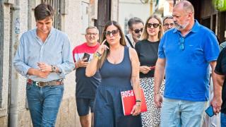 La vicesecretaria general del PSOECyL, Nuria Rubio, durante su visita al municipio abulense de Arenas de San Pedro, este martes