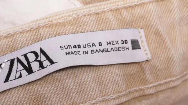 Etiqueta de una prenda de Zara.