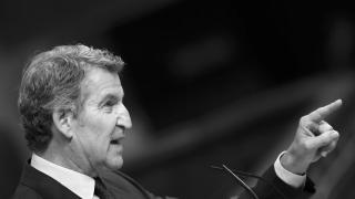 El líder del PP, Alberto Núñez Feijóo, interviene en el pleno en el Congreso de los Diputados este miércoles.