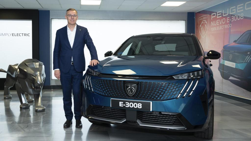 Alain Favey, consejero delegado de Peugeot