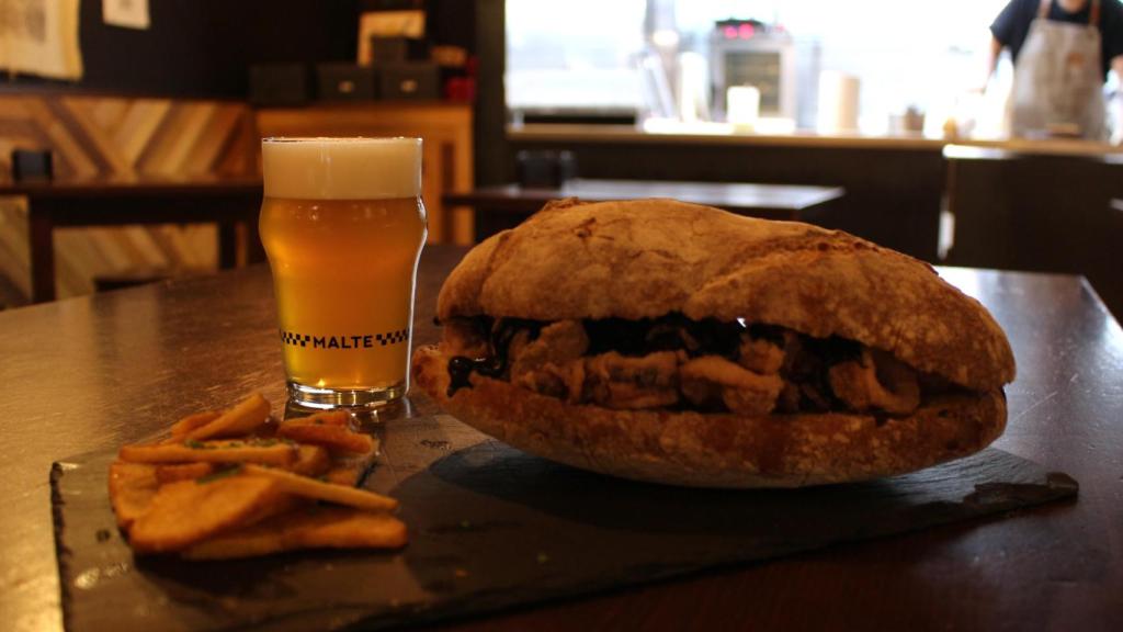 Bocata de calamares de Malte.