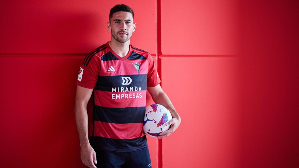 Tachi, en el Mirandés