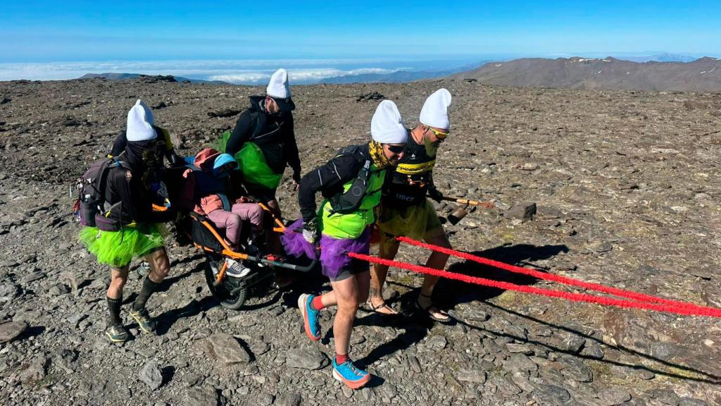 Joaquín asegura que su hija se lo pasó en grande en la subida al Mulhacén.