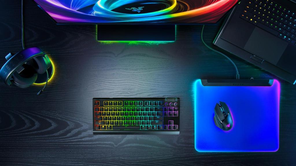 El teclado Razer BlackWidow V4 Tenkeyless HyperSpeed.