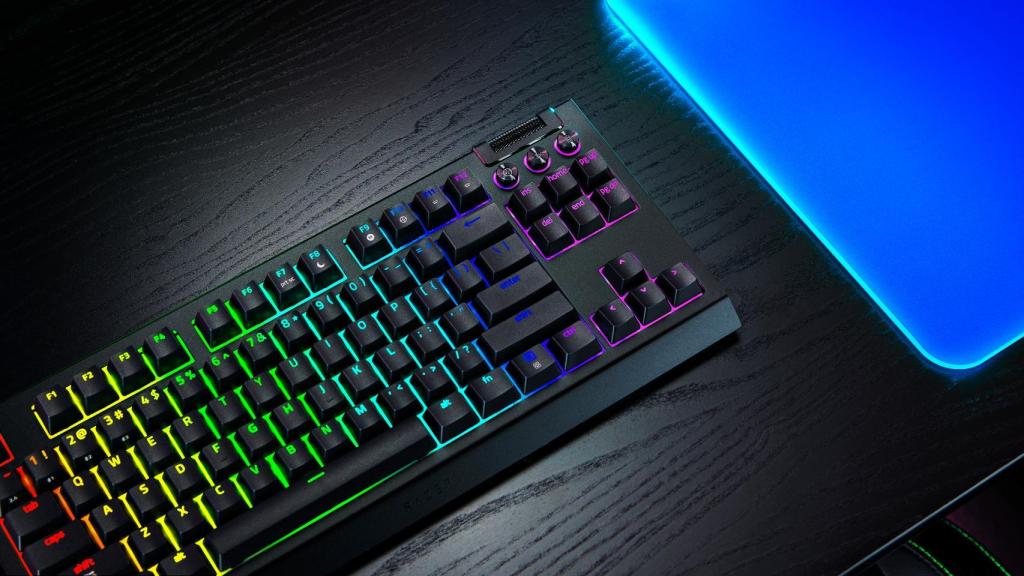 El teclado Razer BlackWidow V4 Tenkeyless HyperSpeed.