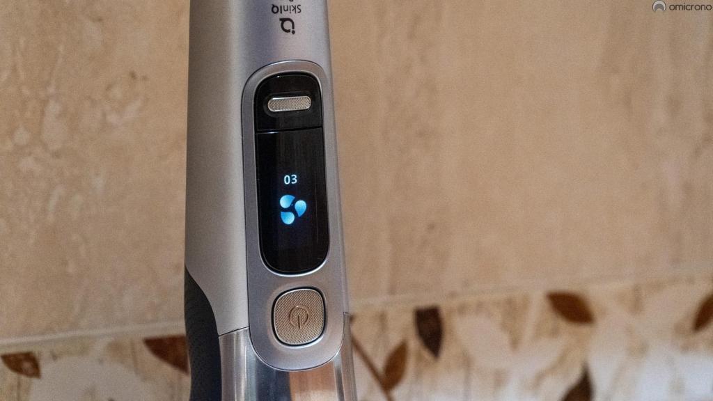 Philips i9000 Prestige Ultra.