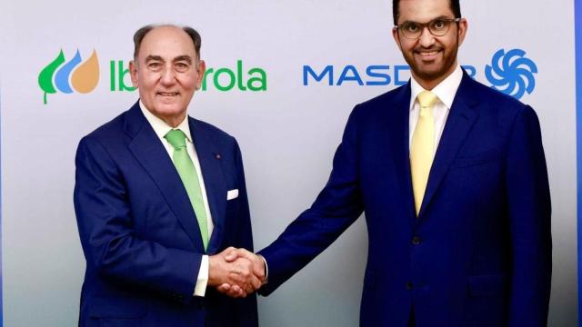 Ignacio Sánchez Galán, presidente ejecutivo de Iberdrola y el sultán emiratí Ahmed Al Jaber, presidente de Masdar.