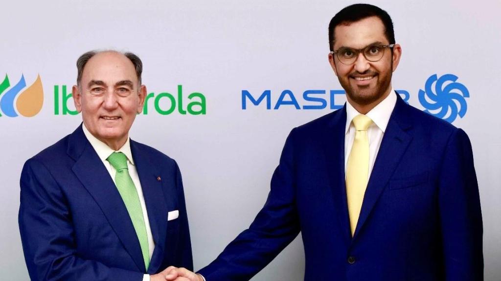 Ignacio Sánchez Galán, presidente ejecutivo de Iberdrola y el sultán emiratí Ahmed Al Jaber, presidente de Masdar.